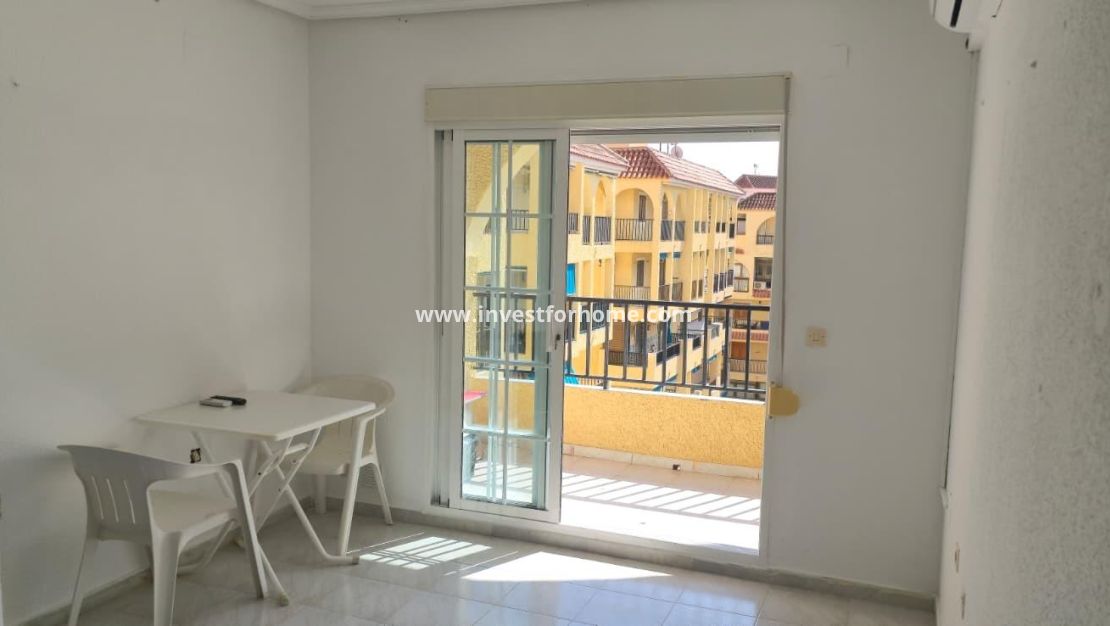 Sale - Apartment - Torrevieja - Torrelamata - La Mata