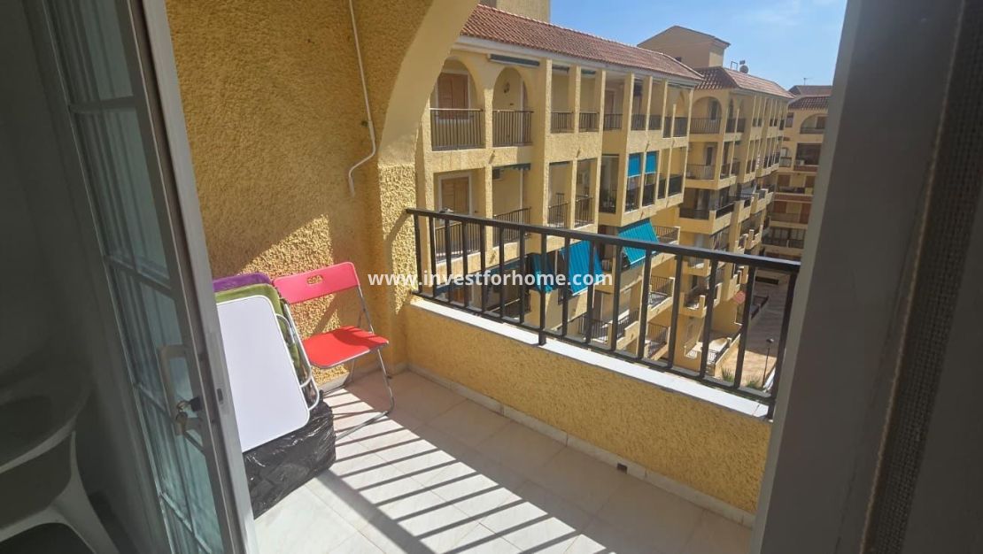Sale - Apartment - Torrevieja - Torrelamata - La Mata