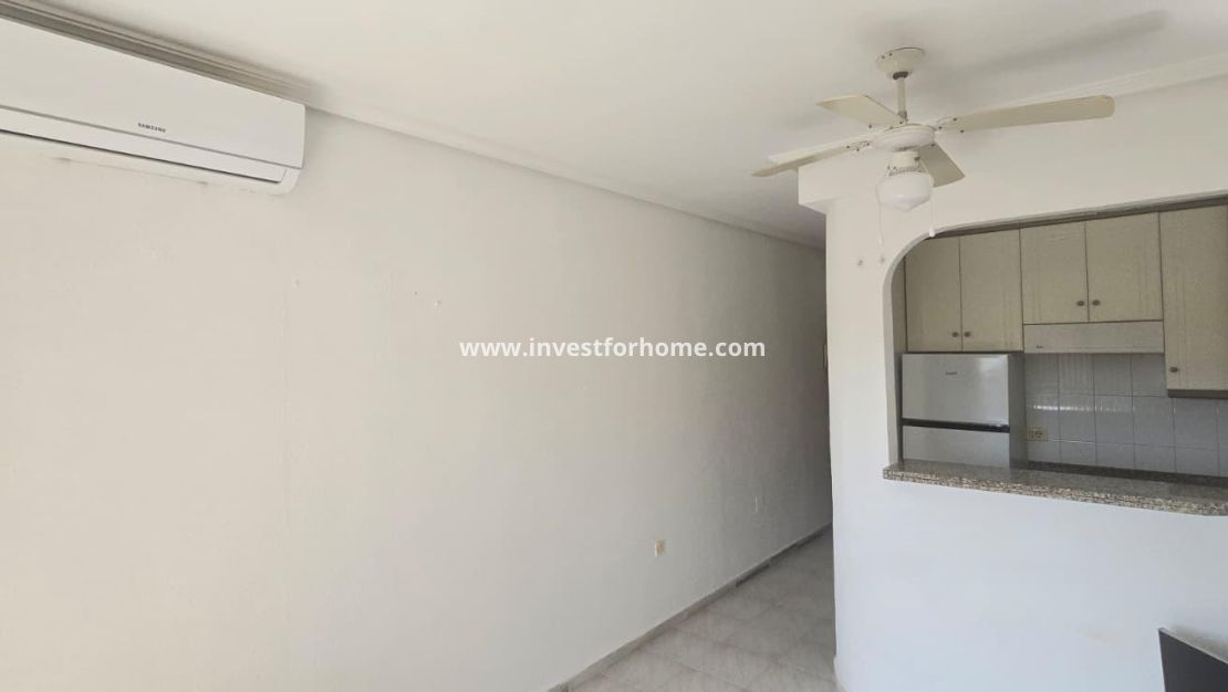 Sale - Apartment - Torrevieja - Torrelamata - La Mata