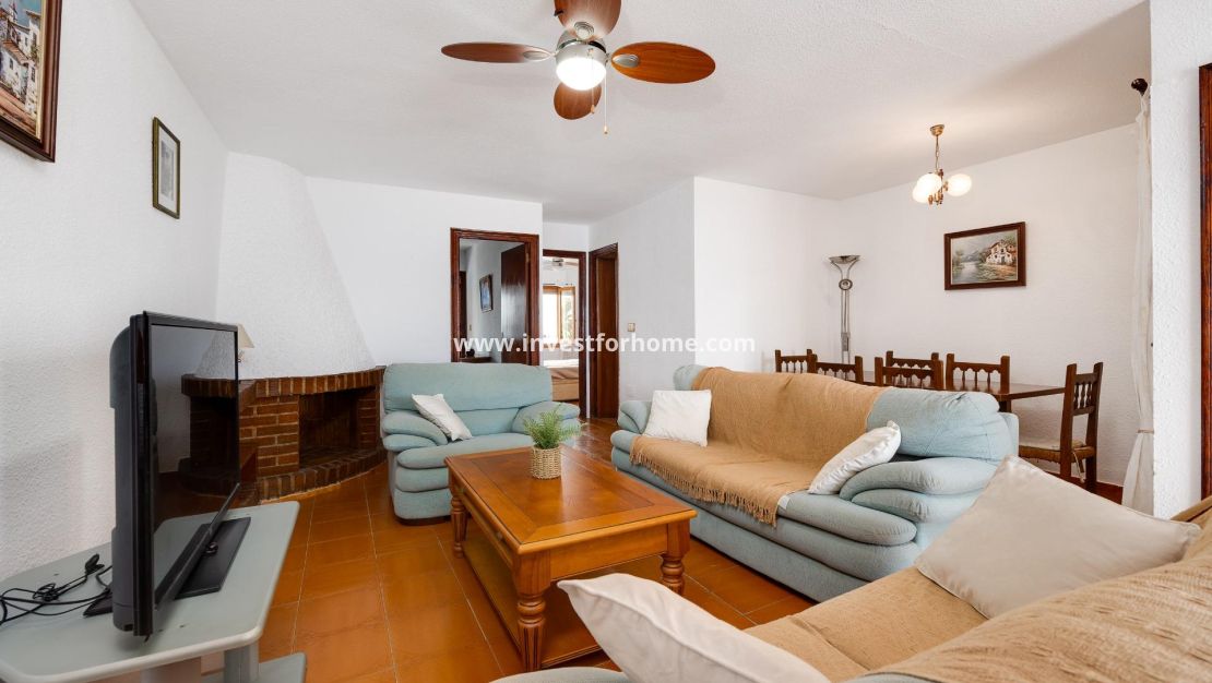 Sale - Apartment - Torrevieja - Torrelamata - La Mata