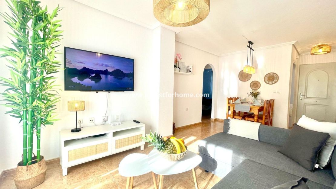 Sale - Apartment - Torrevieja - Torrelamata - La Mata