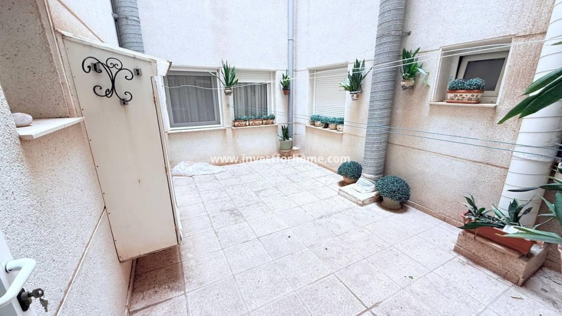 Sale - Apartment - Torrevieja - Torrelamata - La Mata