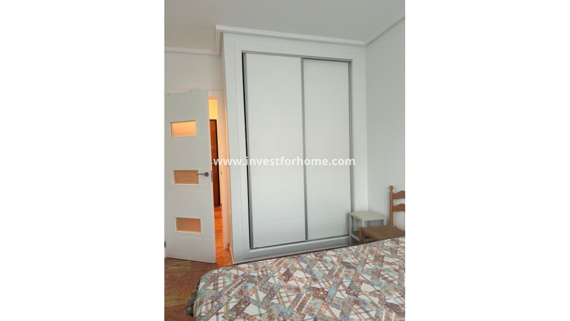 Sale - Apartment - Torrevieja - Torrelamata - La Mata