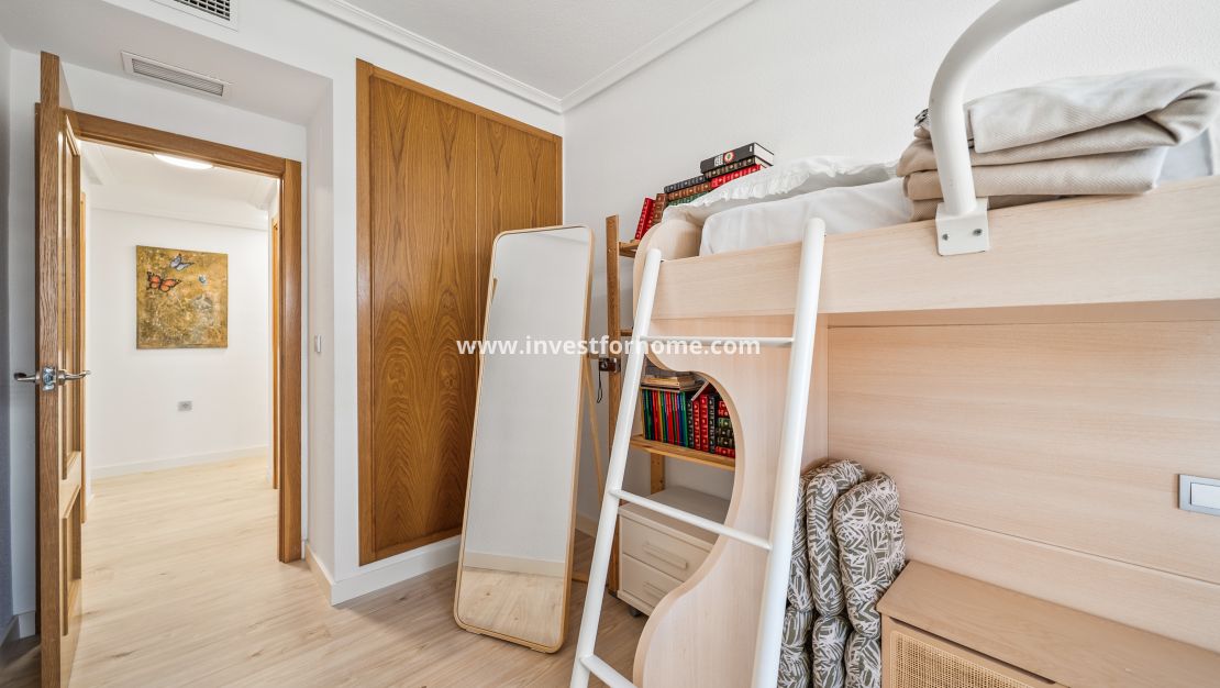 Sale - Apartment - Torrevieja - Torrelamata - La Mata