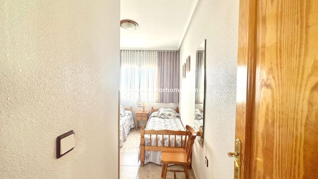 Sale - Apartment - Torrevieja - Torrelamata - La Mata