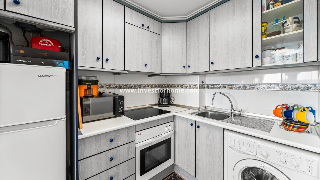 Sale - Apartment - Torrevieja - Torrelamata - La Mata