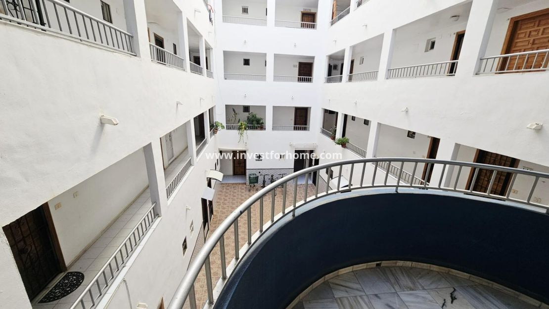 Sale - Apartment - Torrevieja - Torrelamata - La Mata