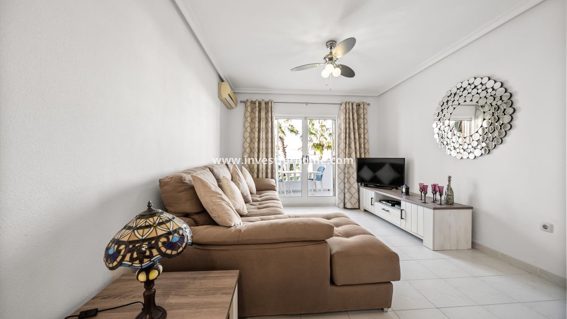 Sale - Apartment - Torrevieja - Torrelamata - La Mata