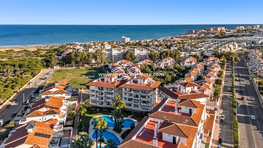 Sale - Apartment - Torrevieja - Torrelamata - La Mata
