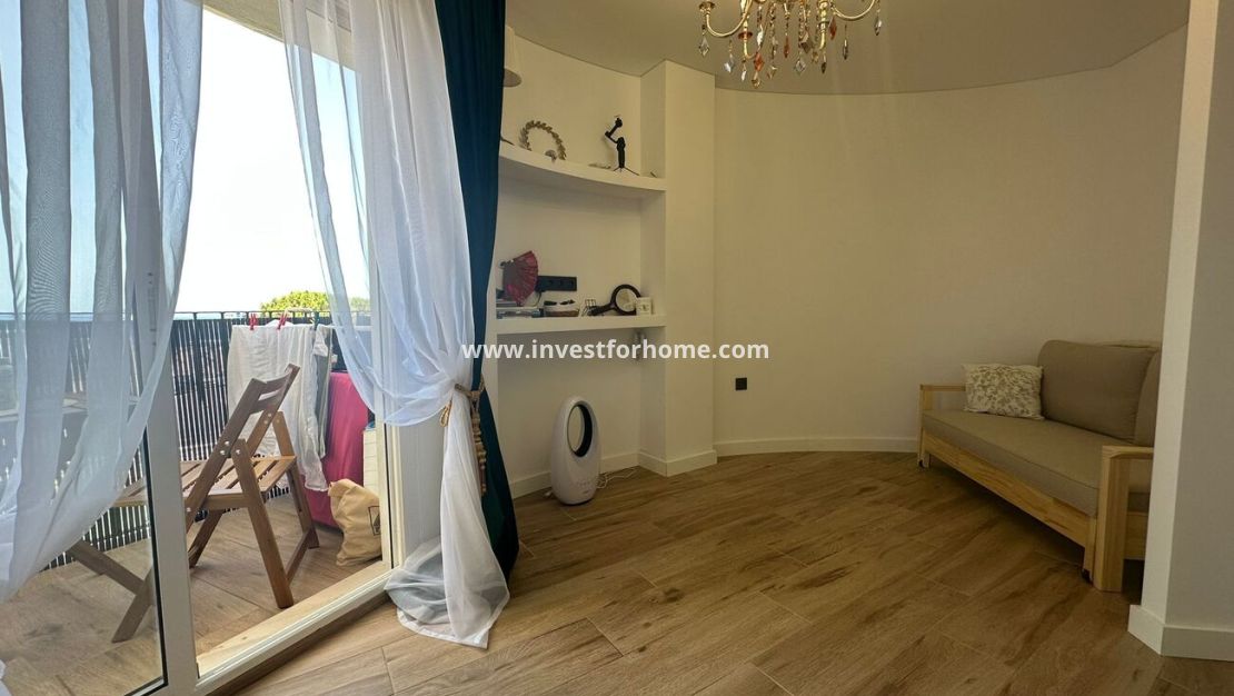 Sale - Apartment - Torrevieja - Torrelamata - La Mata