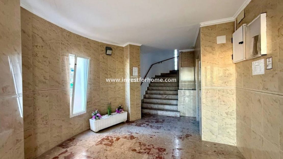 Sale - Apartment - Torrevieja - Torrelamata - La Mata
