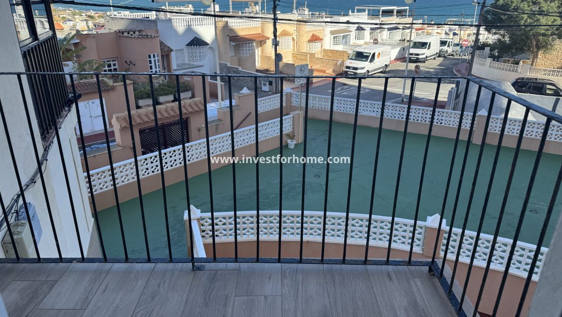 Sale - Apartment - Torrevieja - Torrelamata - La Mata