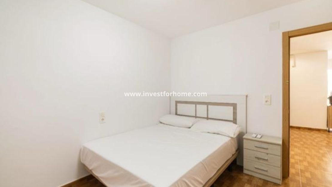 Sale - Apartment - Torrevieja - Torrelamata - La Mata