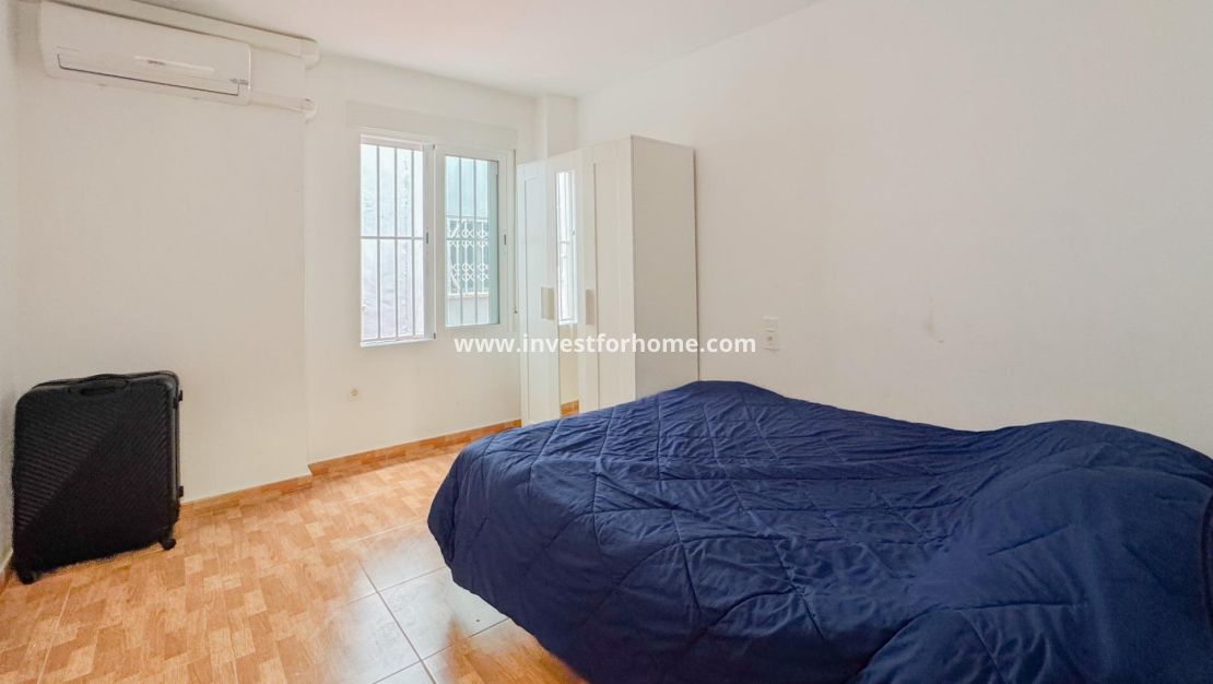 Sale - Apartment - Torrevieja - Torrelamata - La Mata