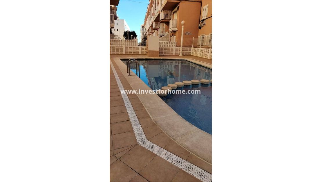 Sale - Apartment - Torrevieja - Torrelamata - La Mata
