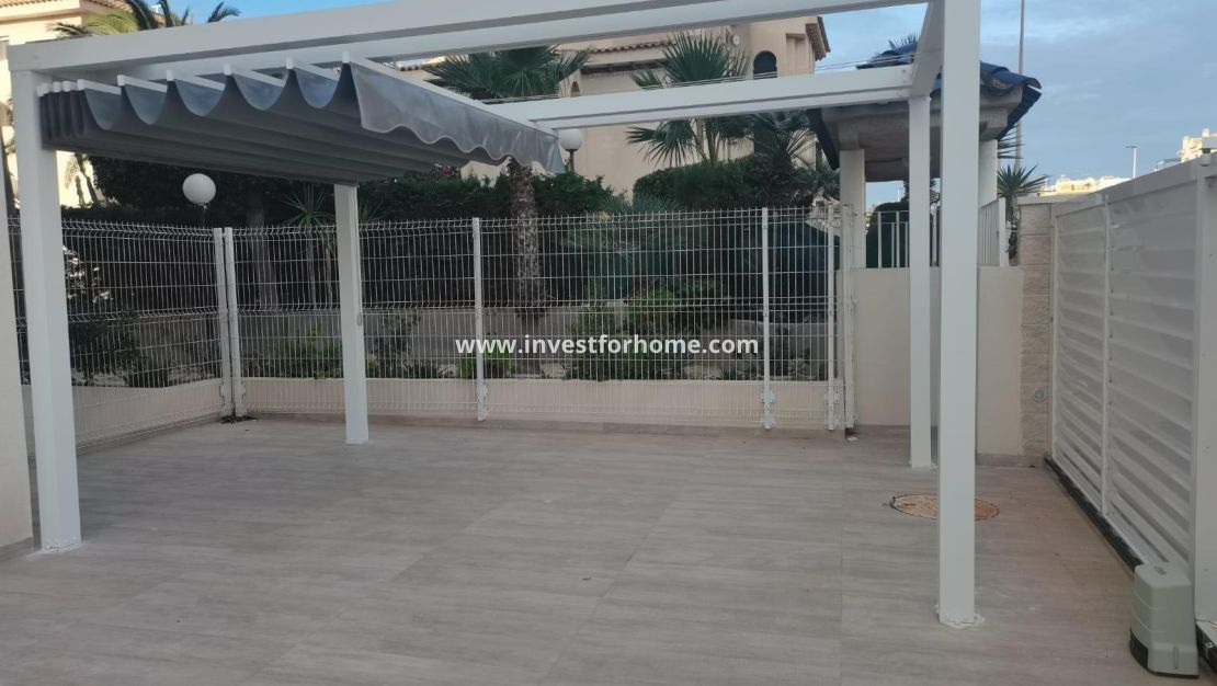 Sale - Apartment - Torrevieja - Torrelamata - La Mata