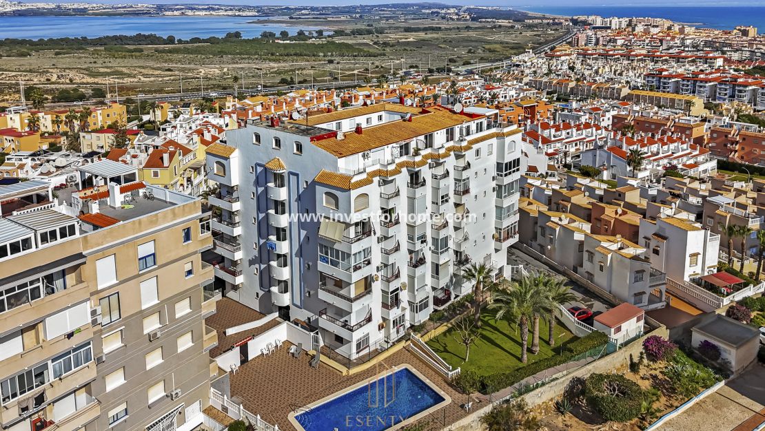 Sale - Apartment - Torrevieja - Torrelamata - La Mata