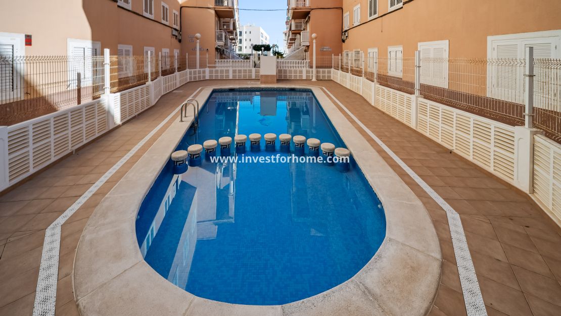 Sale - Apartment - Torrevieja - Torrelamata - La Mata