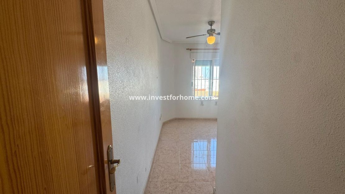 Sale - Apartment - Torrevieja - Torrelamata - La Mata