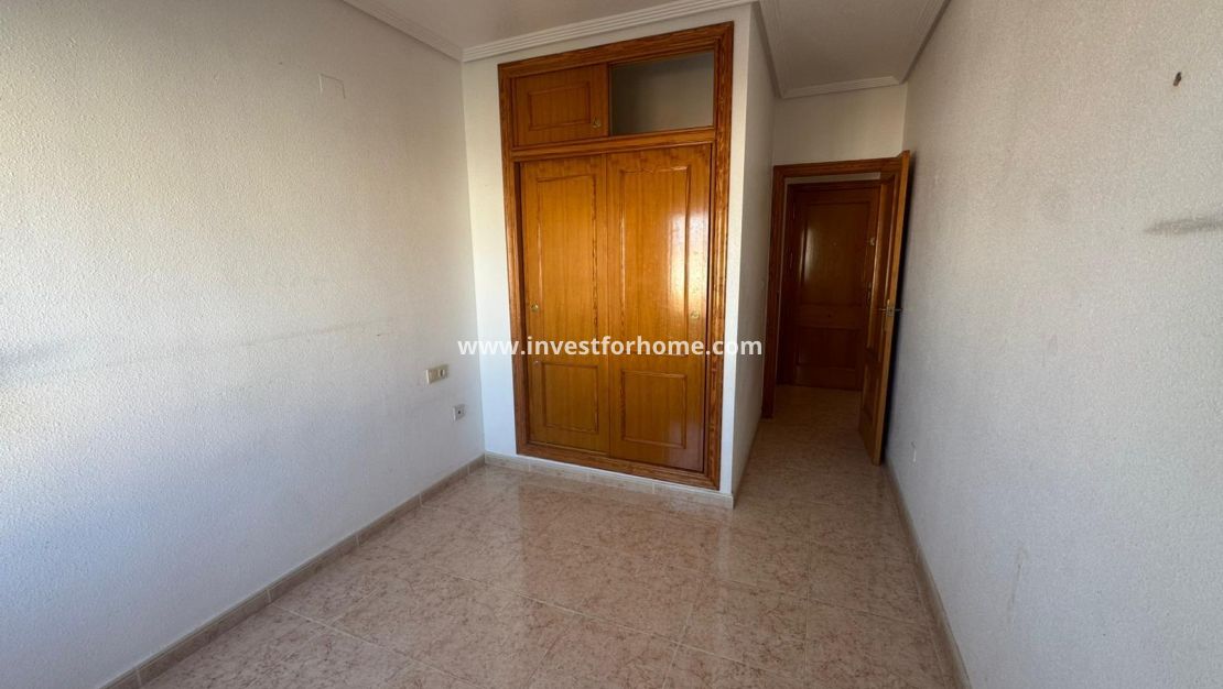 Sale - Apartment - Torrevieja - Torrelamata - La Mata