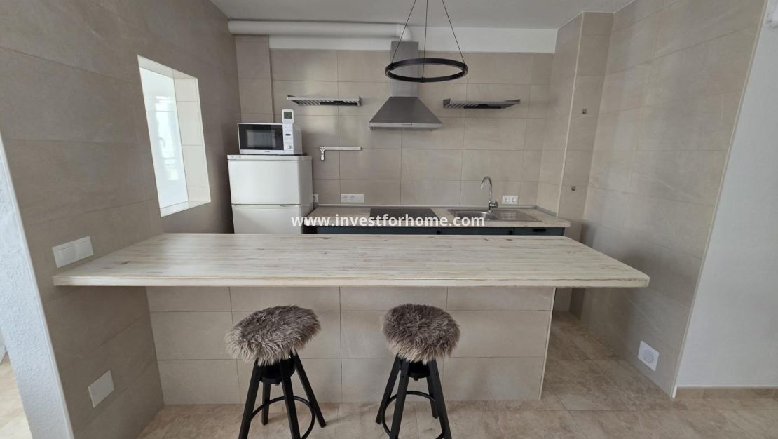 Sale - Apartment - Torrevieja - Torrelamata - La Mata