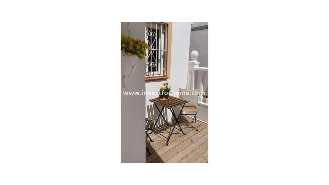 Sale - Apartment - Torrevieja - Torrelamata - La Mata