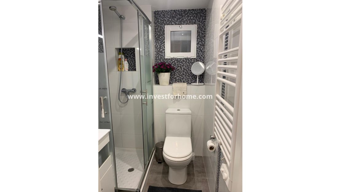 Sale - Apartment - Torrevieja - Torrelamata - La Mata