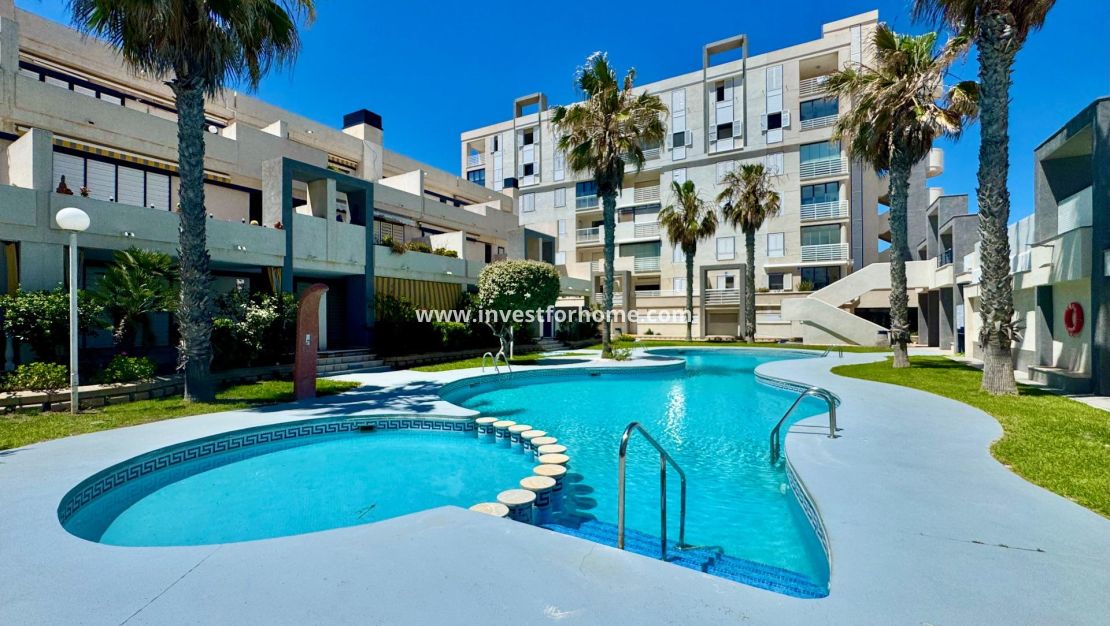 Sale - Apartment - Torrevieja - Torrelamata - La Mata