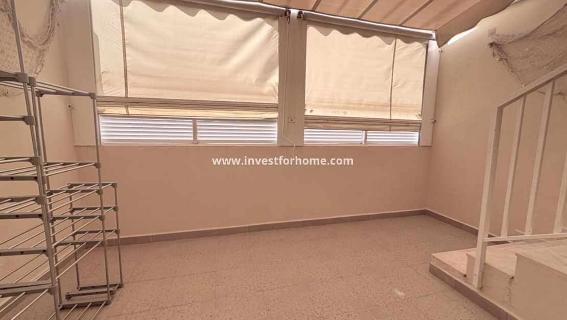 Sale - Apartment - Torrevieja - Torrelamata - La Mata