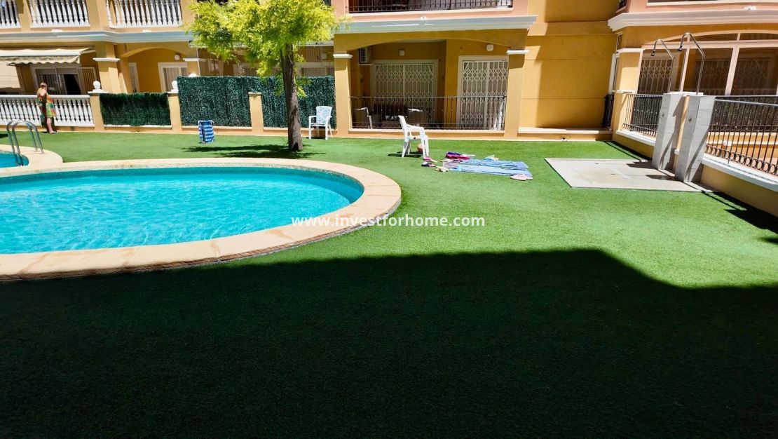 Sale - Apartment - Torrevieja - Torrelamata - La Mata