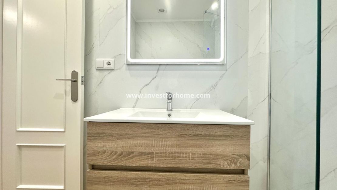 Sale - Apartment - Torrevieja - Torrelamata - La Mata