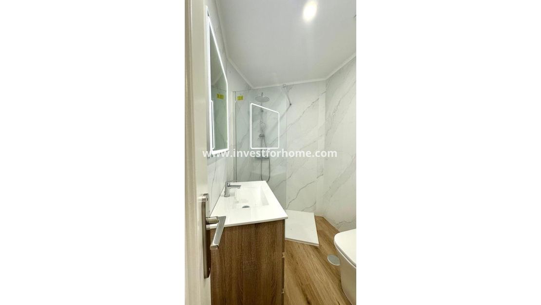 Sale - Apartment - Torrevieja - Torrelamata - La Mata