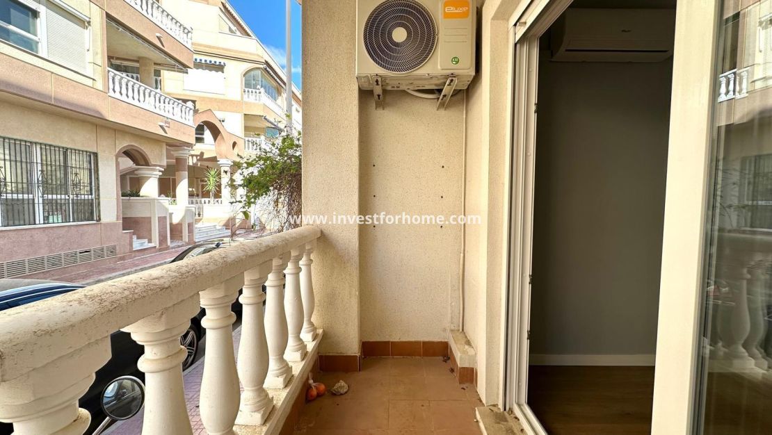 Sale - Apartment - Torrevieja - Torrelamata - La Mata