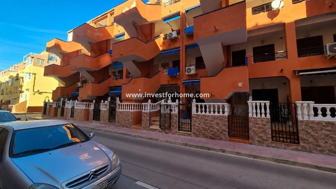 Sale - Apartment - Torrevieja - Torrelamata - La Mata
