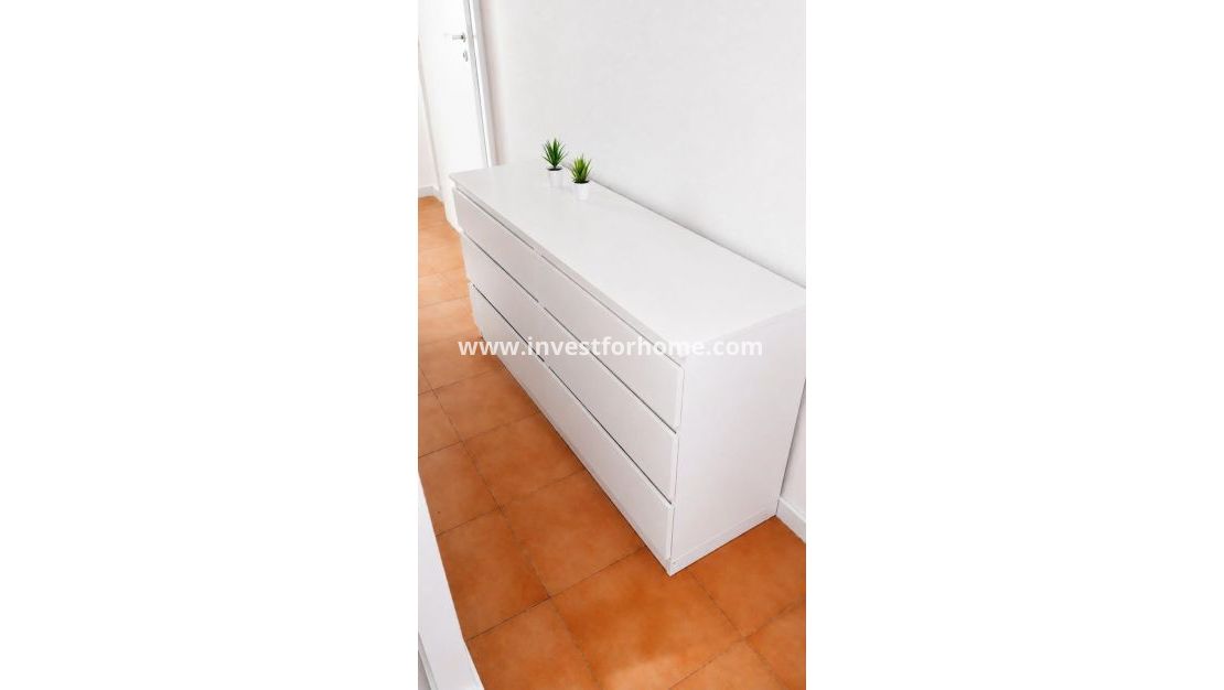 Sale - Apartment - Torrevieja - Torrelamata - La Mata
