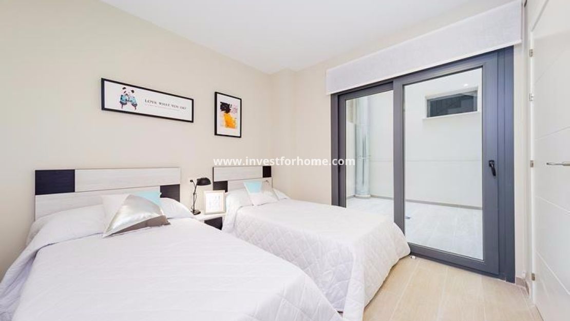 Sale - Apartment - Torrevieja - Torrelamata - La Mata