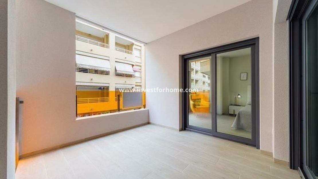 Sale - Apartment - Torrevieja - Torrelamata - La Mata