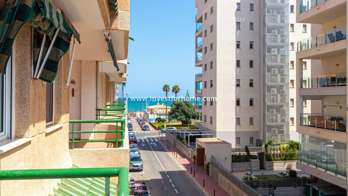 Sale - Apartment - Torrevieja - Torrelamata - La Mata