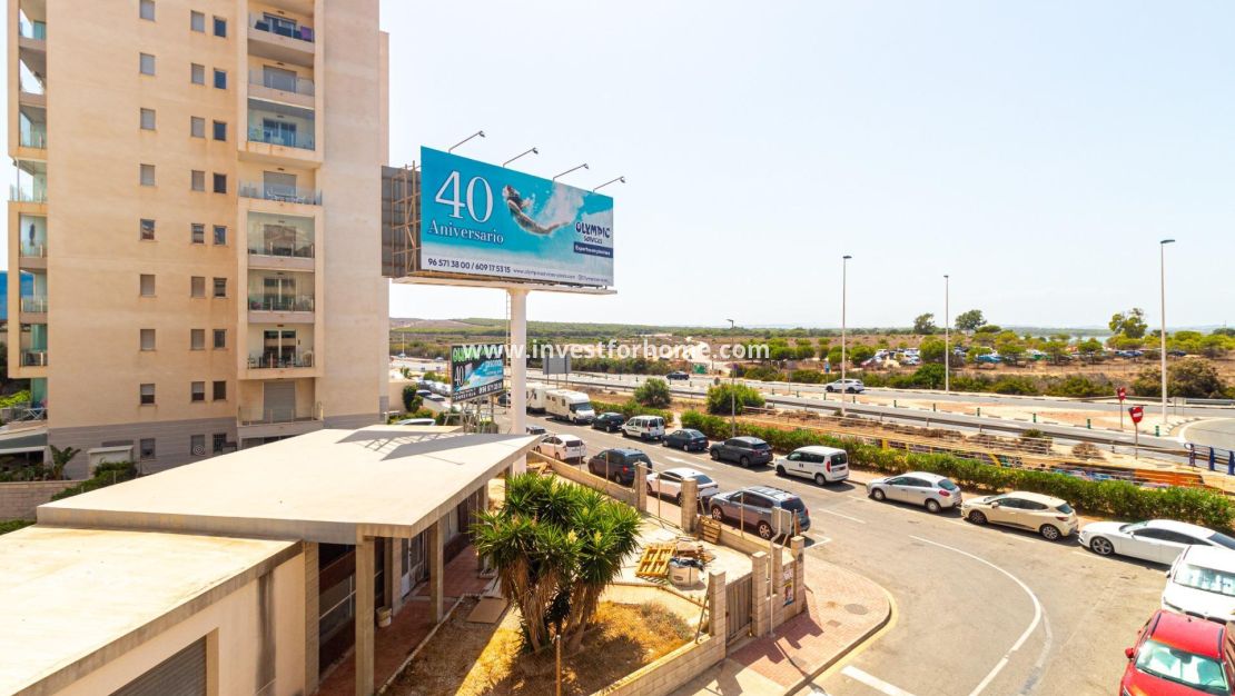 Sale - Apartment - Torrevieja - Torrelamata - La Mata