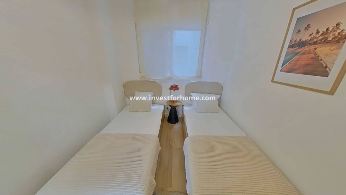 Sale - Apartment - Torrevieja - Torrelamata - La Mata