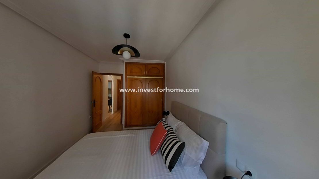 Sale - Apartment - Torrevieja - Torrelamata - La Mata