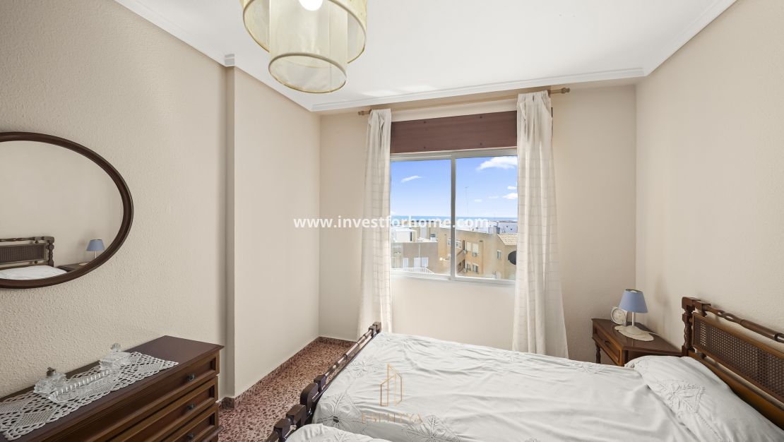Sale - Apartment - Torrevieja - Torrelamata - La Mata