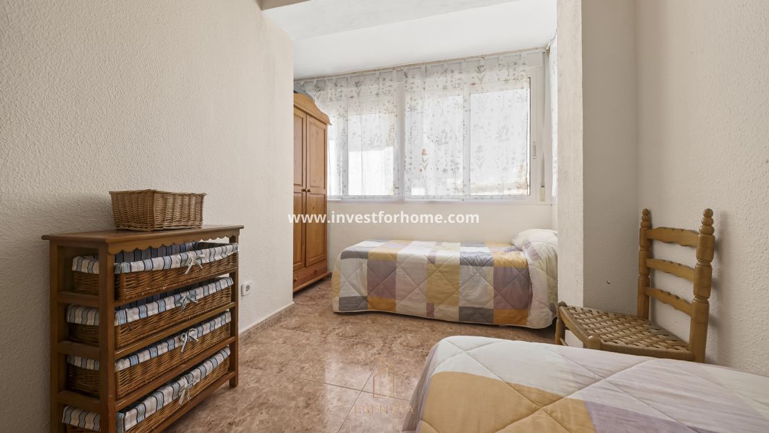 Sale - Apartment - Torrevieja - Torrelamata - La Mata