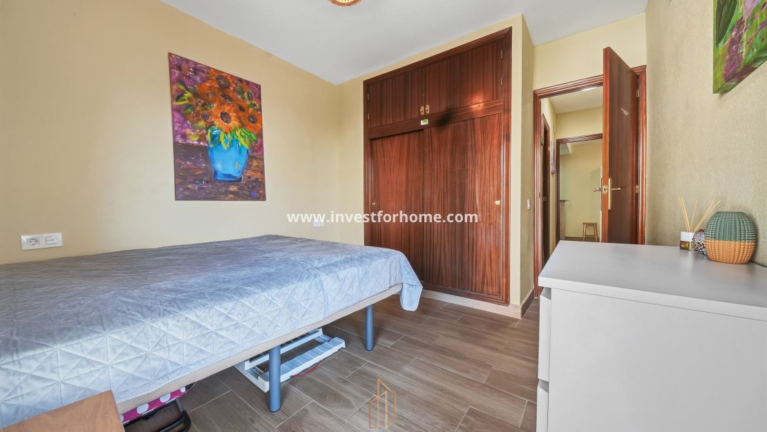 Sale - Apartment - Torrevieja - Torrelamata - La Mata