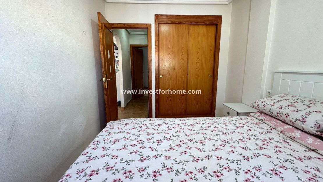 Sale - Apartment - Torrevieja - Torreta Florida