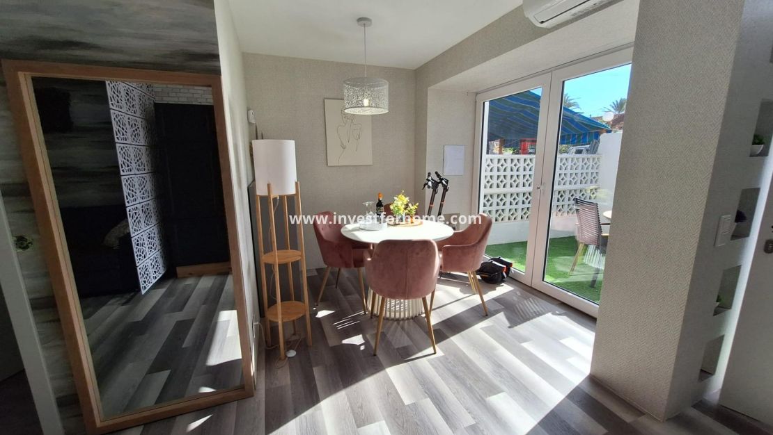 Sale - Apartment - Torrevieja - Torreta Florida