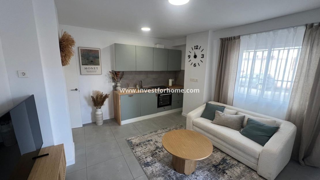 Sale - Apartment - Torrevieja - Zona Los Frutales