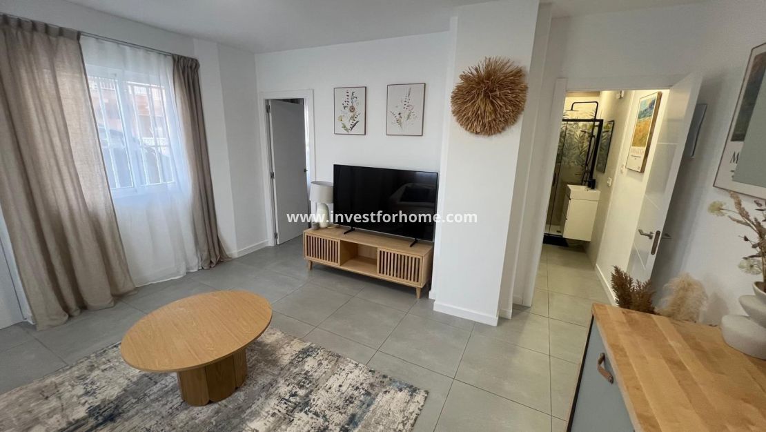 Sale - Apartment - Torrevieja - Zona Los Frutales
