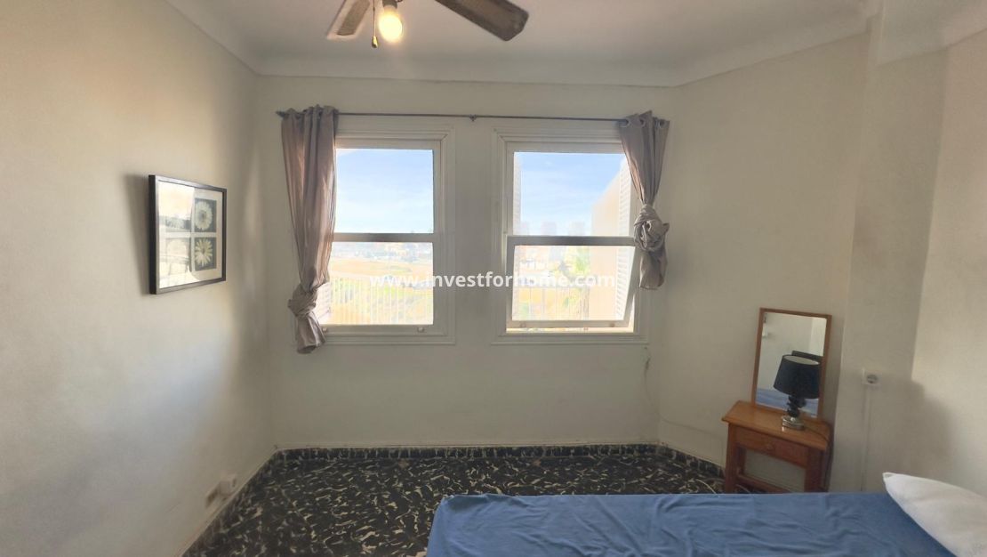 Sale - Apartment - Torrevieja - Zona Los Frutales