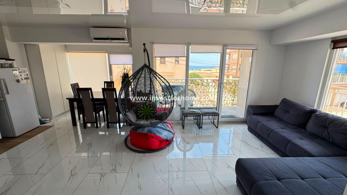 Sale - Apartment - Torrevieja - Zona Los Frutales